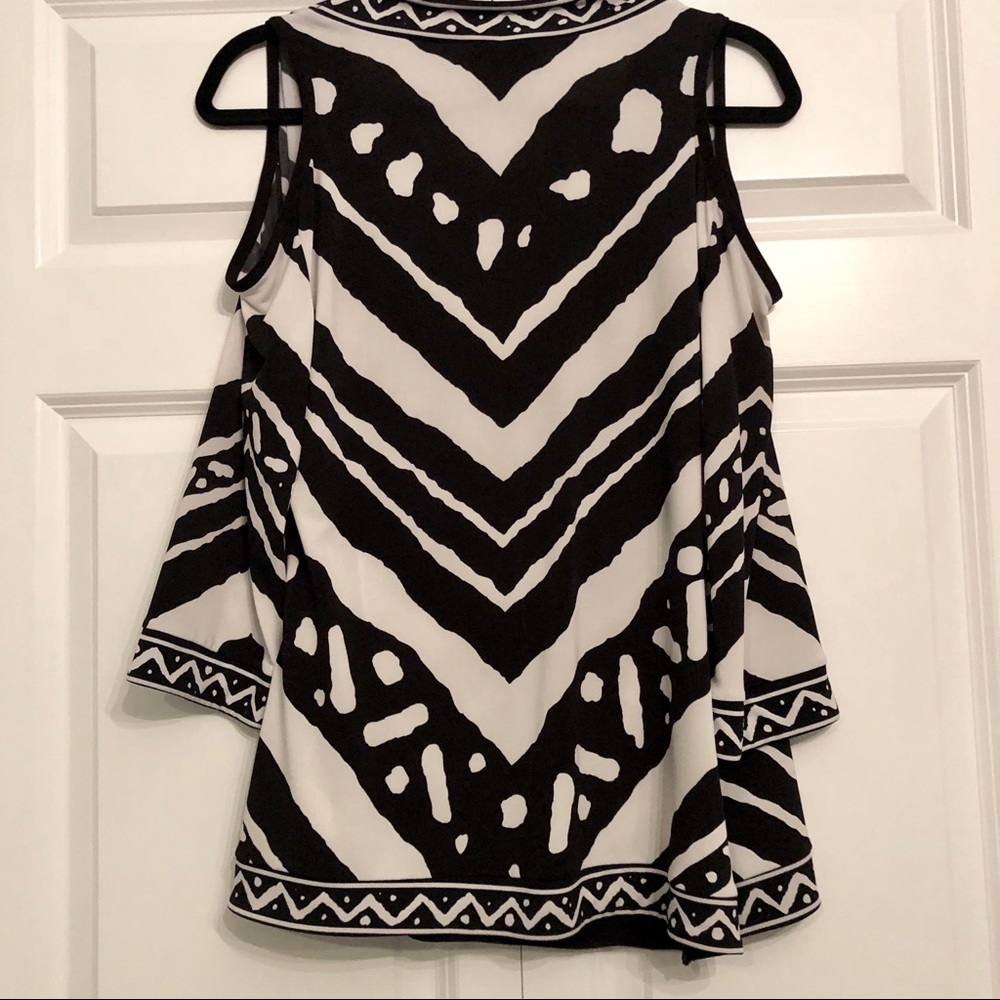 Joseph Ribkoff Cold Shoulder Top - Picture 2 of 5